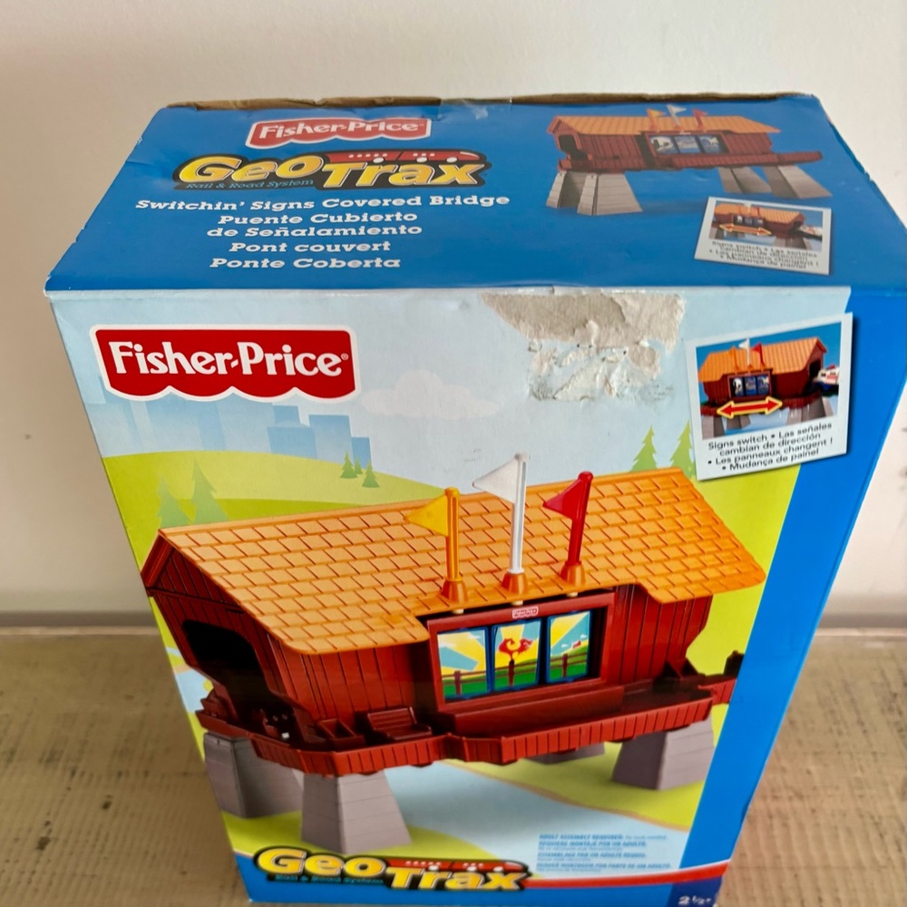*New* GeoTrax’s Switching Signs Bridge